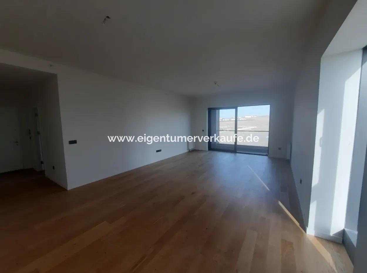 3+1 130 M² Wohnung Im 23. Stock Mit Blick Auf Den Boulevard Zum Verkauf Im Loft-Komplex Beytepe İncek Bulvar