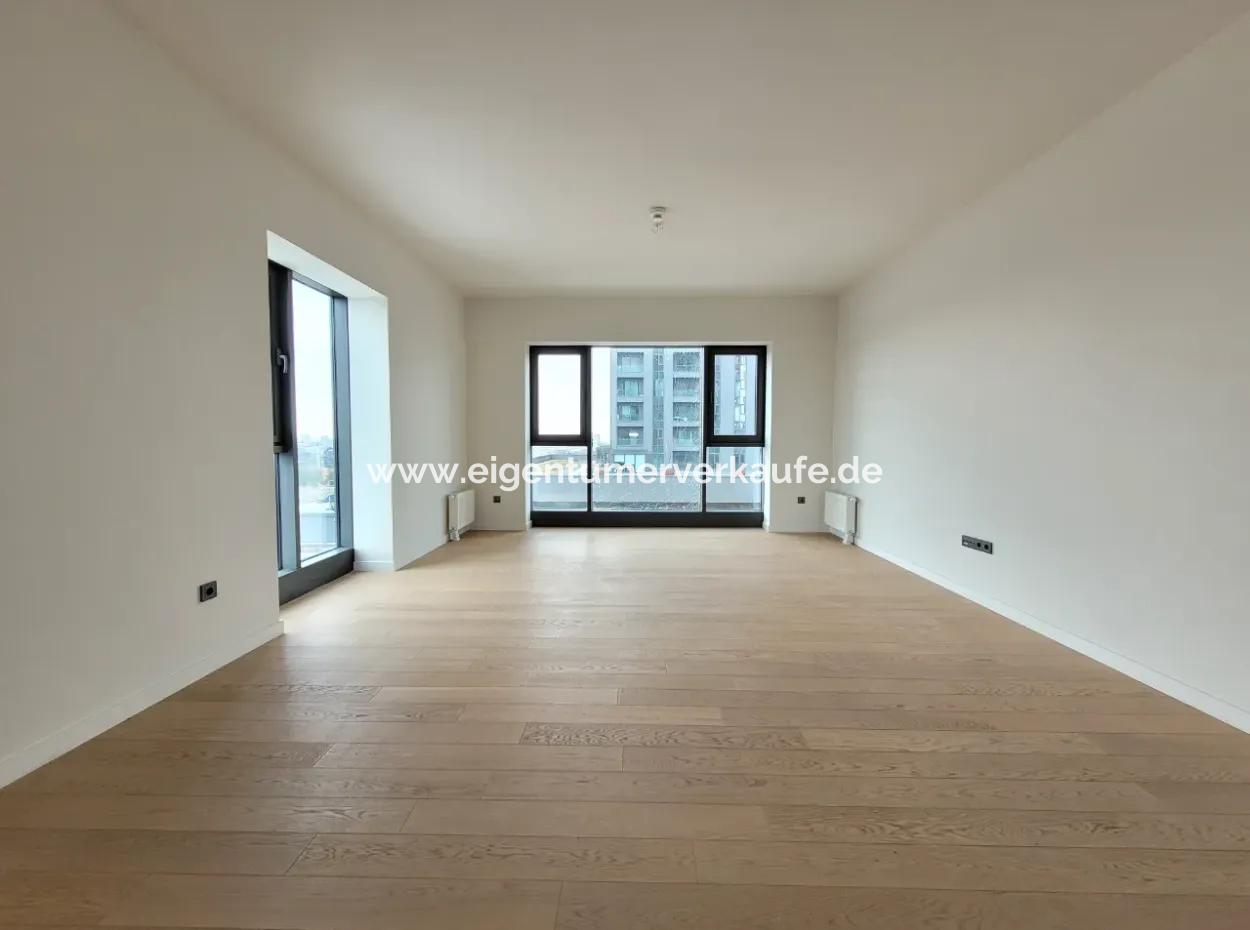 3+1 110 M² Wohnung Im 20. Stock Mit Blick Auf Den Boulevard Zum Verkauf Im Loft-Komplex Beytepe İncek Bulvar