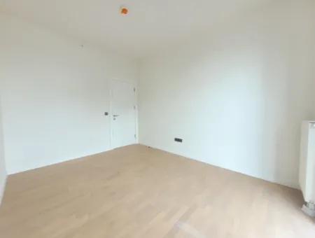 4+1 Mieterlose Wohnung Im 20. Stock Zum Verkauf Im Loft-Komplex Beytepe İncek Bulvar