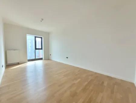 4+1 Mieterlose Wohnung Im 20. Stock Zum Verkauf Im Loft-Komplex Beytepe İncek Bulvar