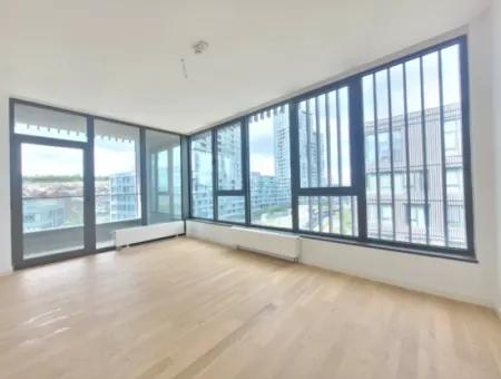 5,5+1  Maisonette-Wohnung Im 5. Stock Mit Blick Auf Die Landschaft Zum Verkauf Im İncek Loft-Komplex