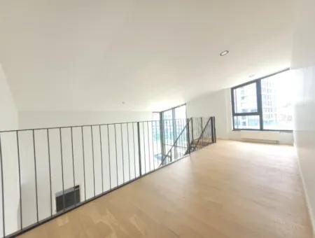 5,5+1  Maisonette-Wohnung Im 5. Stock Mit Blick Auf Die Landschaft Zum Verkauf Im İncek Loft-Komplex