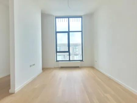 5,5+1  Maisonette-Wohnung Im 5. Stock Mit Blick Auf Die Landschaft Zum Verkauf Im İncek Loft-Komplex