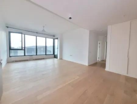 İncek Loft Zu Vermieten 2+1 85 M² 4. Stock Mogan Fassade Wohnung