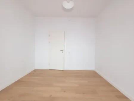 İncek Loft Zu Vermieten 2+1 85 M² 4. Stock Mogan Fassade Wohnung