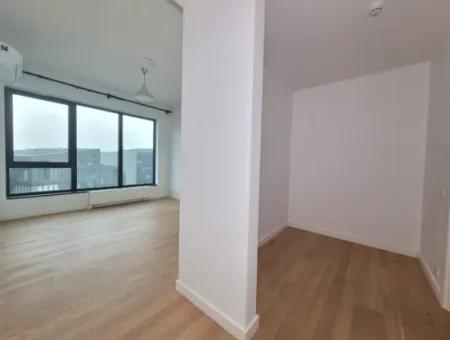 İncek Loft Zu Vermieten 2+1 85 M² 4. Stock Mogan Fassade Wohnung