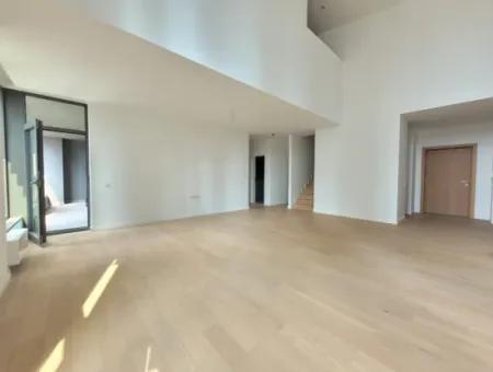 Traumhafte 5,5+1 Maisonette- Wohnung Mit Luxusausstattung In Gölbaşı / Ankara /Türkei