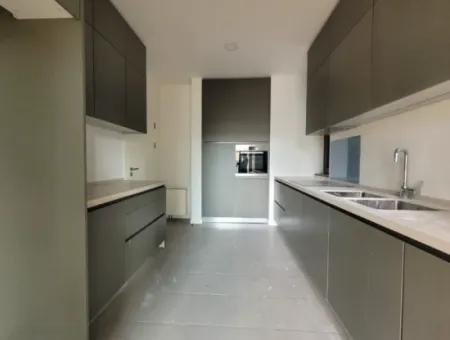 Traumhafte 5,5+1 Maisonette- Wohnung Mit Luxusausstattung In Gölbaşı / Ankara /Türkei