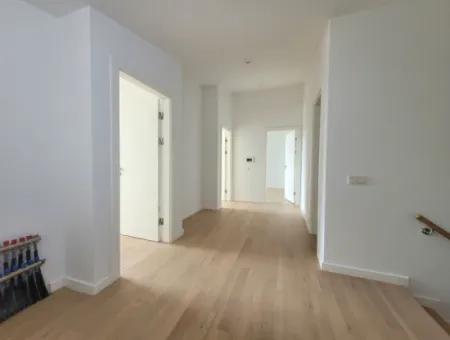 Traumhafte 5,5+1 Maisonette- Wohnung Mit Luxusausstattung In Gölbaşı / Ankara /Türkei