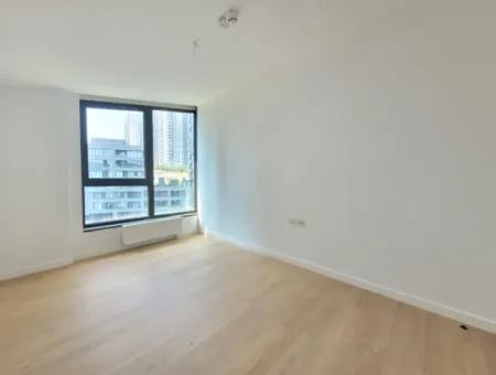 Traumhafte 5,5+1 Maisonette- Wohnung Mit Luxusausstattung In Gölbaşı / Ankara /Türkei