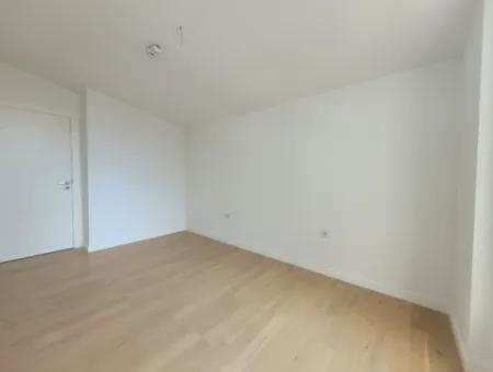 Traumhafte 5,5+1 Maisonette- Wohnung Mit Luxusausstattung In Gölbaşı / Ankara /Türkei