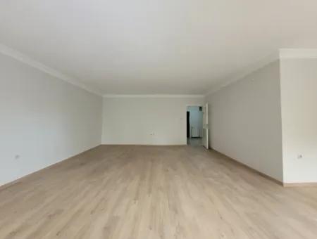 150 M² 4+1 Wohnung Zum Verkauf Im Zentrum Von Umitkoy