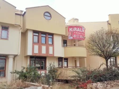 Luxuriöse 7+1 Villa Zur Miete Im Oryap-Komplex Neben Bilkent 3 Ufuk Apartments