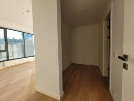 Mieterloses İncek Loft 3 1 Wohnung Im 4. Stock Mit Terrasse Zum Verkauf  In Gölbaşı / Ankara /Türkei