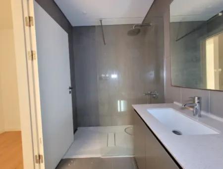 Mieterloses İncek Loft 3 1 Wohnung Im 4. Stock Mit Terrasse Zum Verkauf  In Gölbaşı / Ankara /Türkei