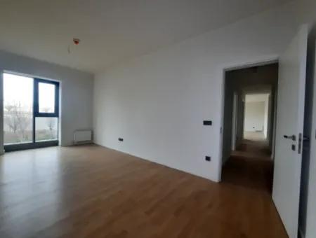 110 M2 2+1 1. Stock Mieterlose Wohnung Zum Verkauf In Beytepe İncek Bulvar Loft Complex