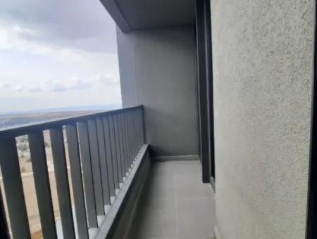 3,5 1 Mieterlose Wohnungen Mit Seeblick Zum Verkauf Im Incek Loft Complex