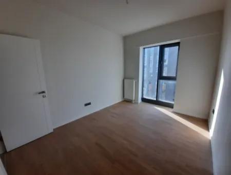 4+1 Mieterlose Wohnung Im 5. Stock Zum Verkauf Im Loft-Komplex Beytepe İncek Bulvar