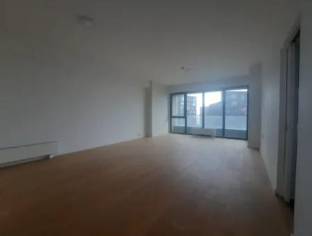 2,5+1 Mieterlose Wohnung Mit Blick Auf Die Landschaft Zum Verkauf Im İncek Loft-Komplex