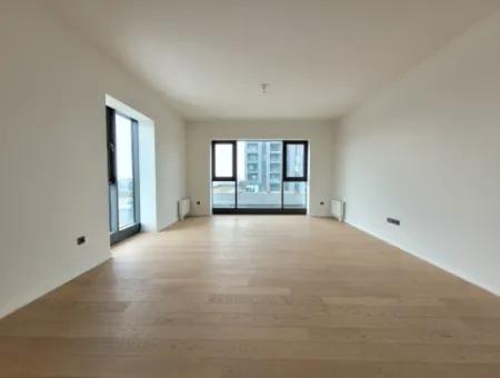 3+1 110 M² Wohnung Im 21. Stock Mit Blick Auf Den Boulevard Zum Verkauf Im Loft-Komplex Beytepe İncek Bulvar