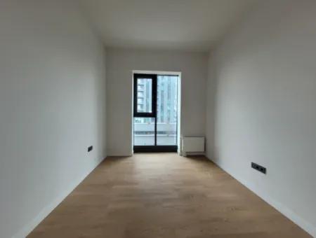 3+1 110 M² Wohnung Im 21. Stock Mit Blick Auf Den Boulevard Zum Verkauf Im Loft-Komplex Beytepe İncek Bulvar