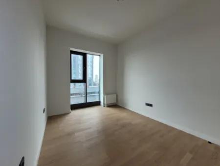 3+1 110 M² Wohnung Im 21. Stock Mit Blick Auf Den Boulevard Zum Verkauf Im Loft-Komplex Beytepe İncek Bulvar