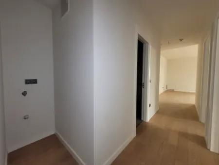 3+1 110 M² Wohnung Im 21. Stock Mit Blick Auf Den Boulevard Zum Verkauf Im Loft-Komplex Beytepe İncek Bulvar