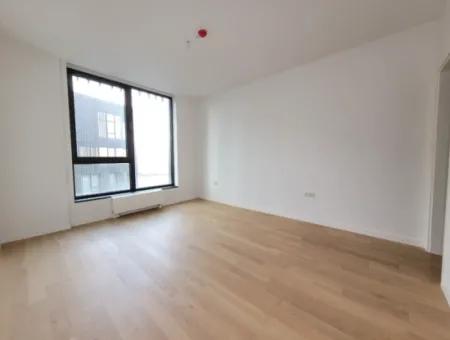 Traumhafte 5.5+1 Maisonette- Wohnung Mit Luxusausstattung In Gölbaşı / Ankara /Türkei