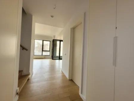 Traumhafte 2+1 Maisonette-Wohnung Mit Luxusausstattung In Gölbaşı / Ankara /Türkei