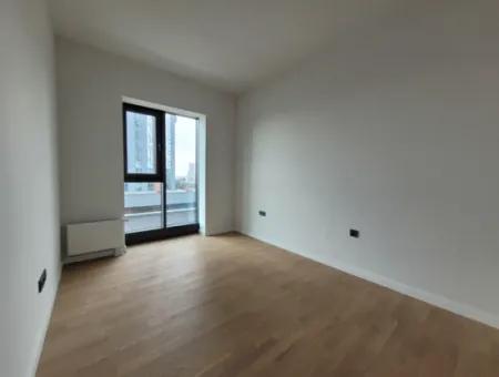 3+1 110 M² Wohnung Im 16. Stock Mit Blick Auf Den Boulevard Zum Verkauf Im Loft-Komplex Beytepe İncek Bulvar