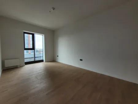 3+1 110 M² Wohnung Im 16. Stock Mit Blick Auf Den Boulevard Zum Verkauf Im Loft-Komplex Beytepe İncek Bulvar