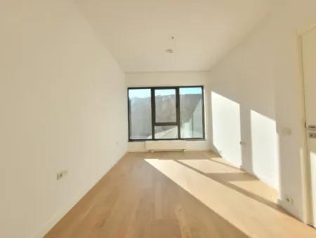 Traumhafte 2+1 Garten-Maisonette-Wohnung Mit Luxusausstattung In Gölbaşı / Ankara /Türkei