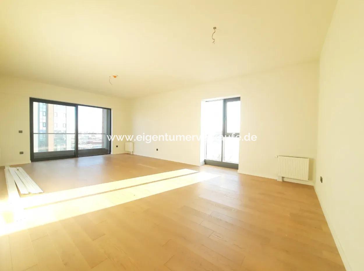 3+1 130 M² 2Nd Floor Mogan View Apartment For Sale In Beytepe İncek Bulvar Loft Complex