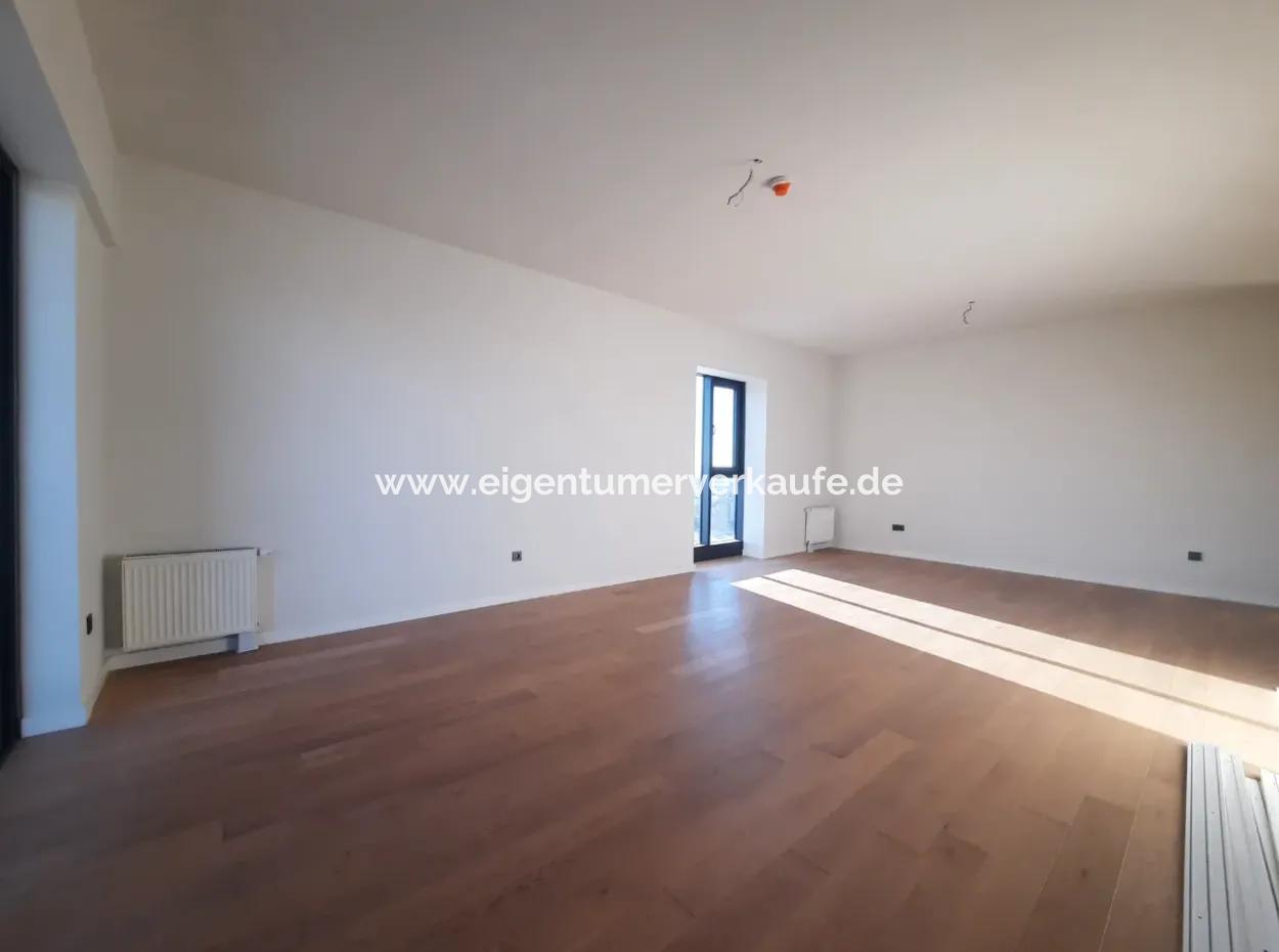 3+1 130 M² 22Rd Floor South Facing Apartment For Sale In Beytepe İncek Bulvar Loft Complex