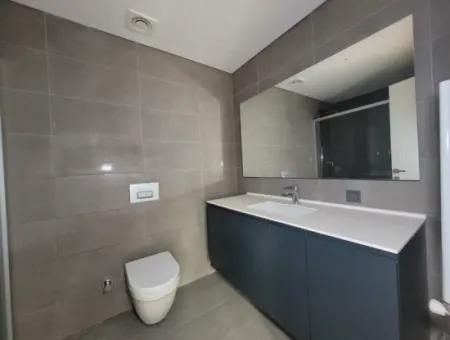 4+1 20 Th Floor Tenantless Apartment For Sale In Beytepe İncek Bulvar Loft Complex