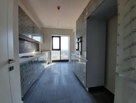 3+1 110 M² 14Th Floor South Facing Apartment For Sale In Beytepe İncek Bulvar Loft Complex