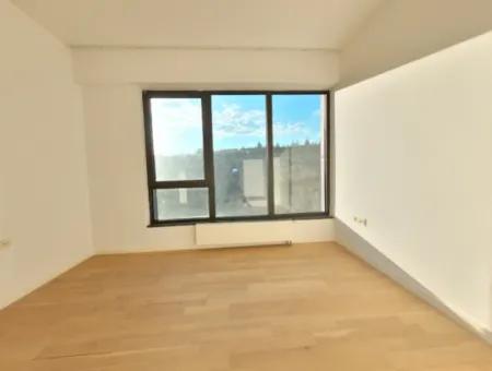 Tenantless İncek Loft 3+1 4Th Floor Apartment With Terrace For Sale In Gölbaşı - Ankara -Turkey