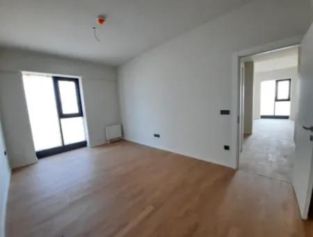 2+1 90 M² 12Rd Floor South Facing Apartment For Sale In Beytepe İncek Bulvar Loft Complex