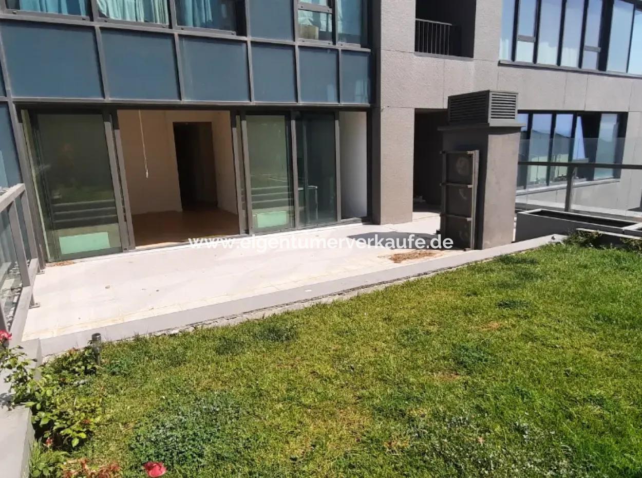 İncek Loft Satılık Teraslı  3+1 Şehir Manzaralı 3.Kat Daire