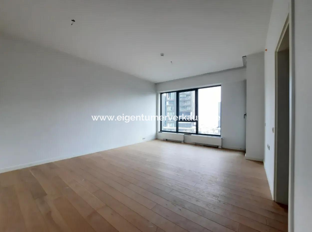 İncek Loft Satılık  3+1 Dubleks Peyzaj Manzaralı 2.Kat Daire