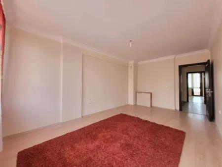 Bilkent 3 Ufuk Sitesi Yanında Caner Sitesinde Kiralık Lüks 6+2 Villa