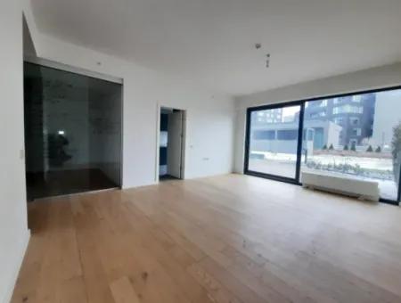 İncek Loft Satılık 3+1 Bahçe Dubleksi Şehir Manzaralı Daire