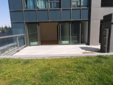 İncek Loft Satılık Teraslı  3+1 Şehir Manzaralı 3.Kat Daire