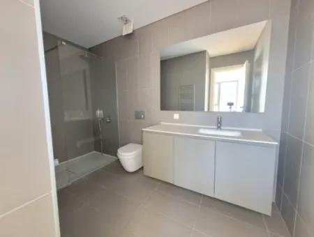 İncek Loft Satılık 2,5+1 Peyzaj Manzaralı 1.Kat Daire