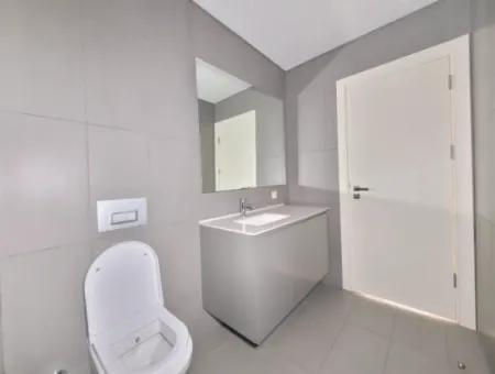 İncek Loft Satılık  5,5+1 Dubleks Peysaj Manzaralı 5.Kat Kiracısız Daire