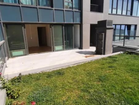 İncek Loft Satılık Teraslı  3+1 Şehir Manzaralı 4.Kat Daire