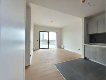 Beytepe İncek Bulvar Loft Satılık 1+1 46 M² 16.Kat Mogan Manzaralı Daire