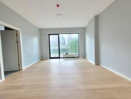 İncek Loft Satılık 3+1 Bahçe Dubleksi Peysaj Manzaralı Daire