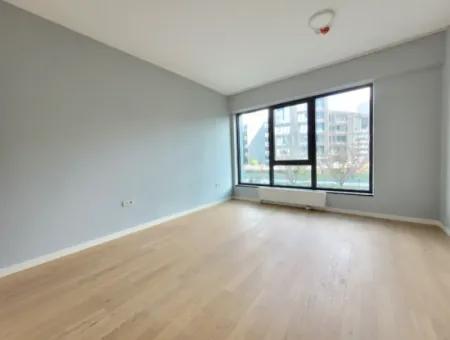 İncek Loft Satılık 3+1 Bahçe Dubleksi Peysaj Manzaralı Daire