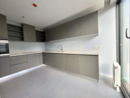 İncek Loft Satılık 3+1 Bahçe Dubleksi Peysaj Manzaralı Daire